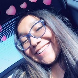 Meet your Posher, Abigail